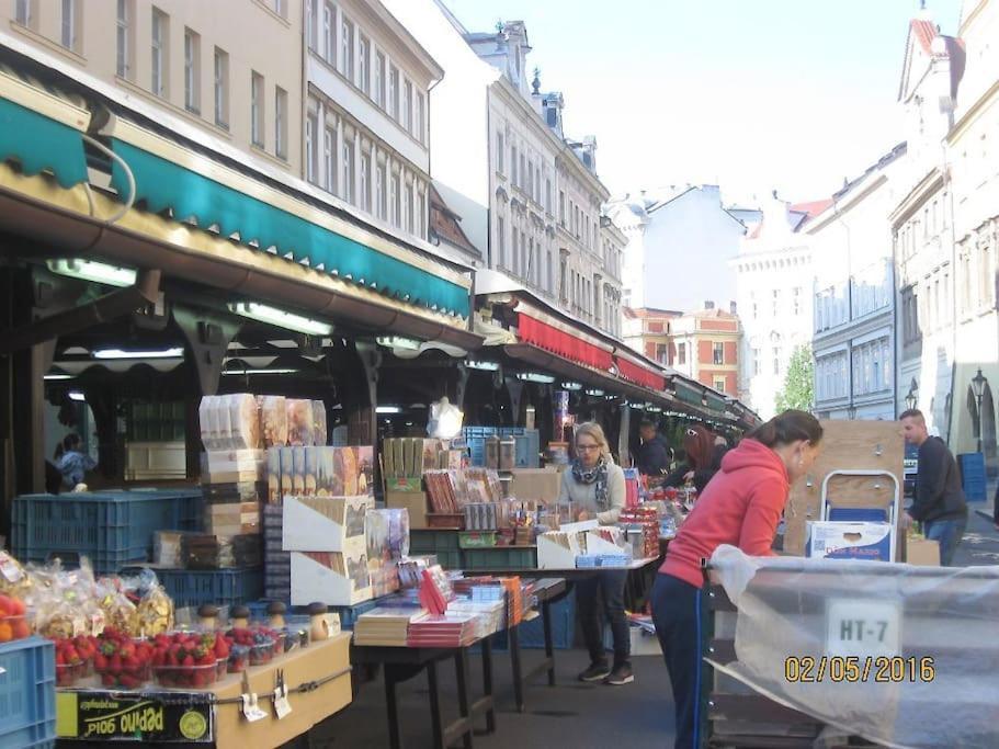 Apartament Old Town Herberghaus, 250M To Charles Bridge Praga Zewnętrze zdjęcie